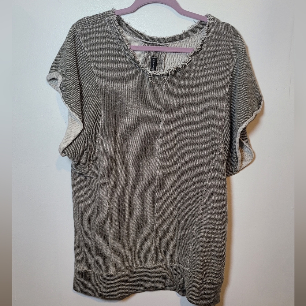 Gershon Bram Gray Distressed Shirt Sleeve Sweatshirt Size Medium